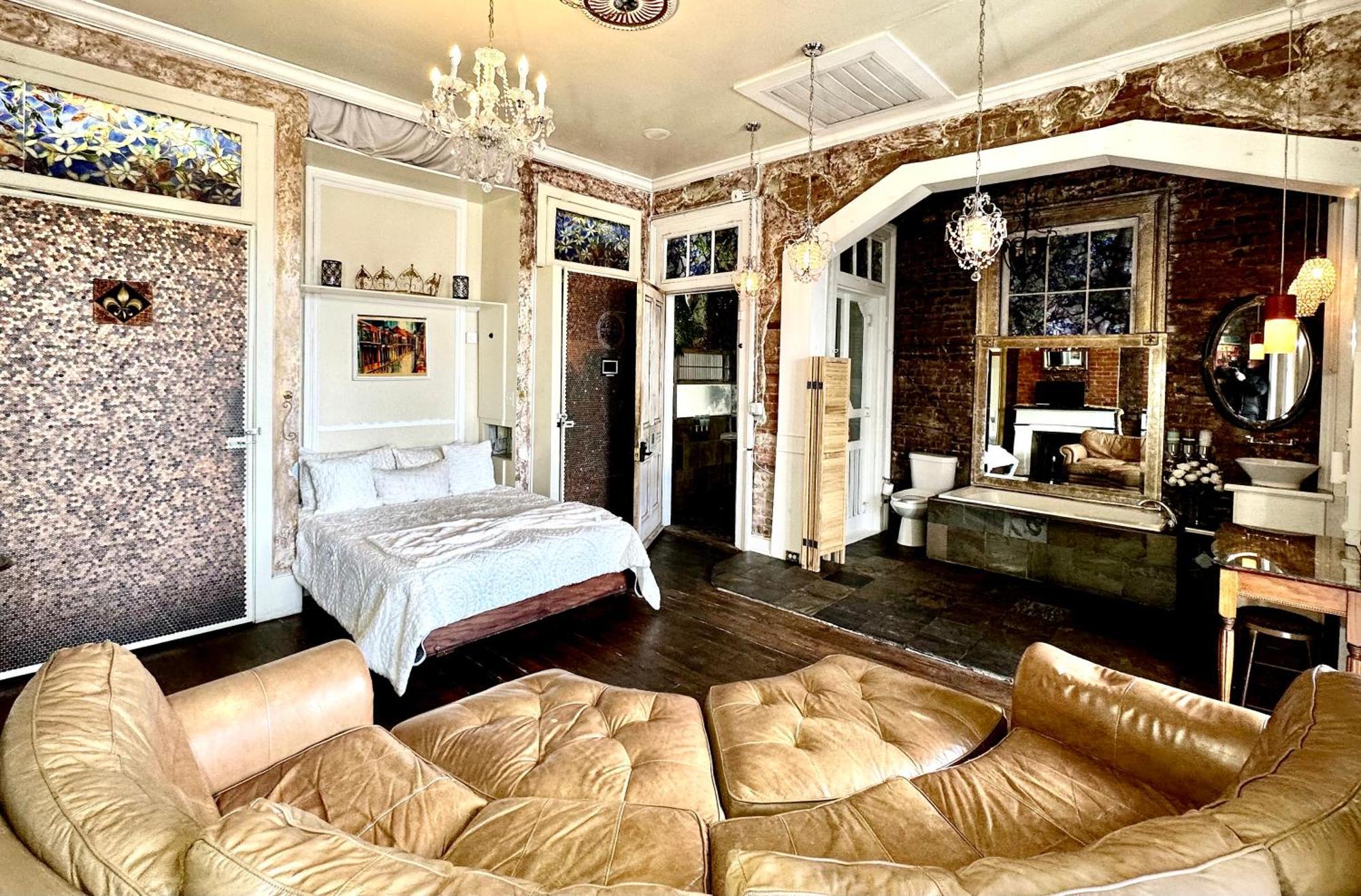 Fleur De Lis Mansion Bed & Breakfast Ню Орлиънс Екстериор снимка