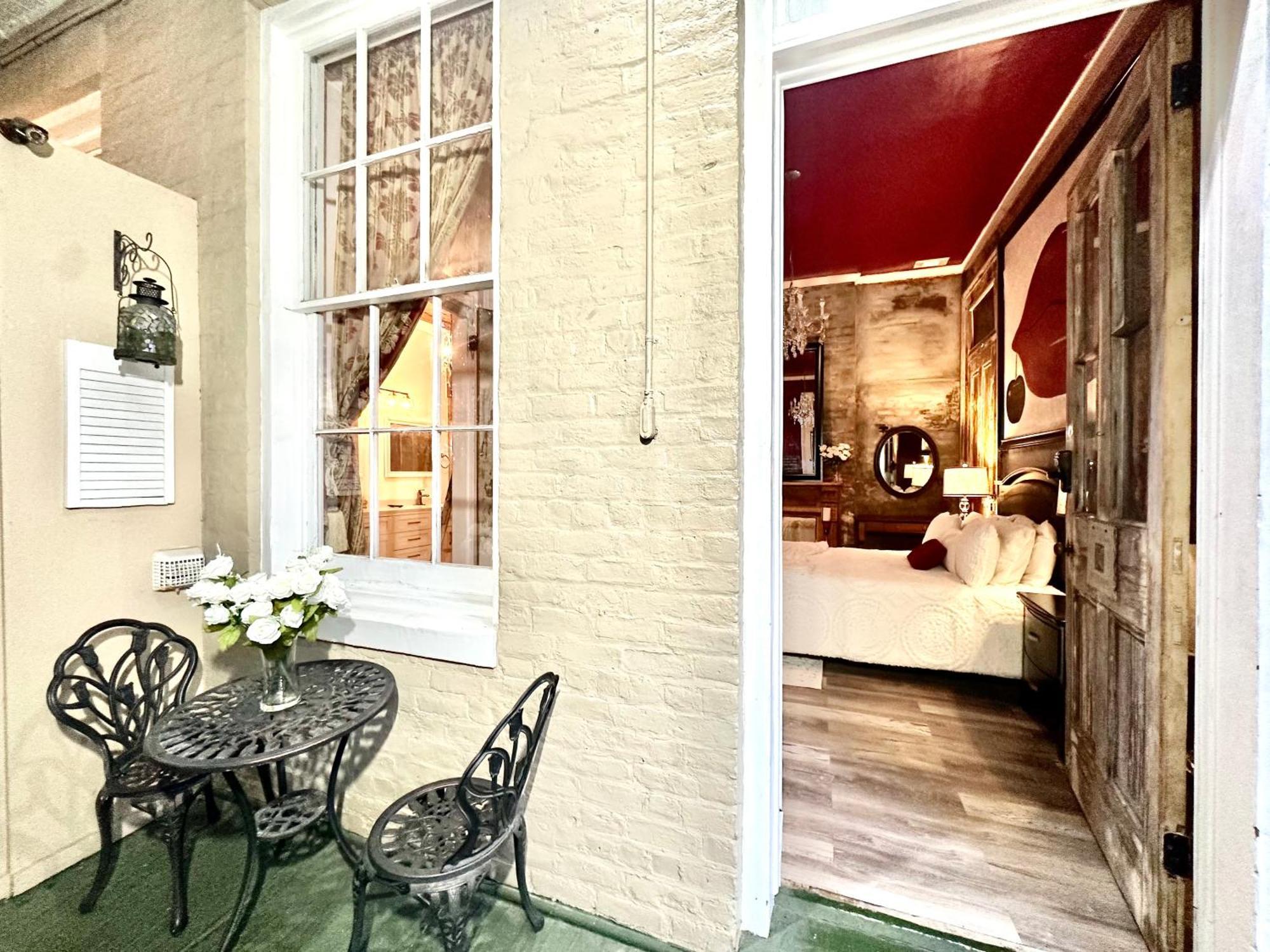 Fleur De Lis Mansion Bed & Breakfast Ню Орлиънс Екстериор снимка