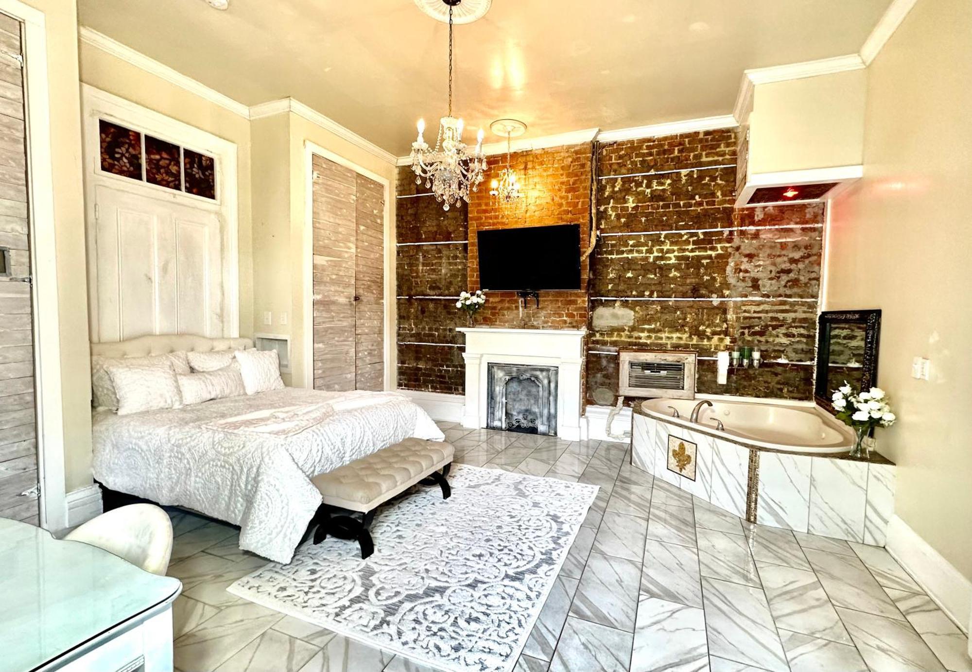 Fleur De Lis Mansion Bed & Breakfast Ню Орлиънс Екстериор снимка